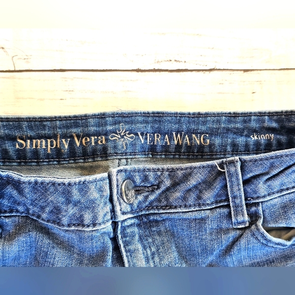 Simply Vera by Vera Wang Skinny Denim Jeans Distressed Stretchy Size 10 Regular - Picture 6 of 9